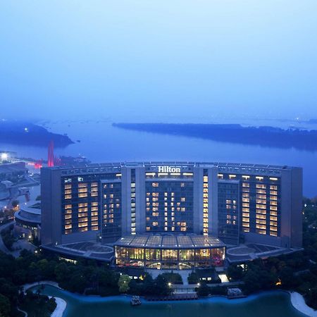 Hilton Nanjing Riverside Eksteriør bilde